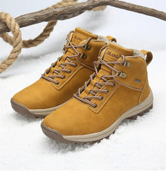TrailBuilt™ Men’s Waterproof Leather Boots – Rugged, Warm & Durable (US Sizes 6.5–13) - Tails on Trails
